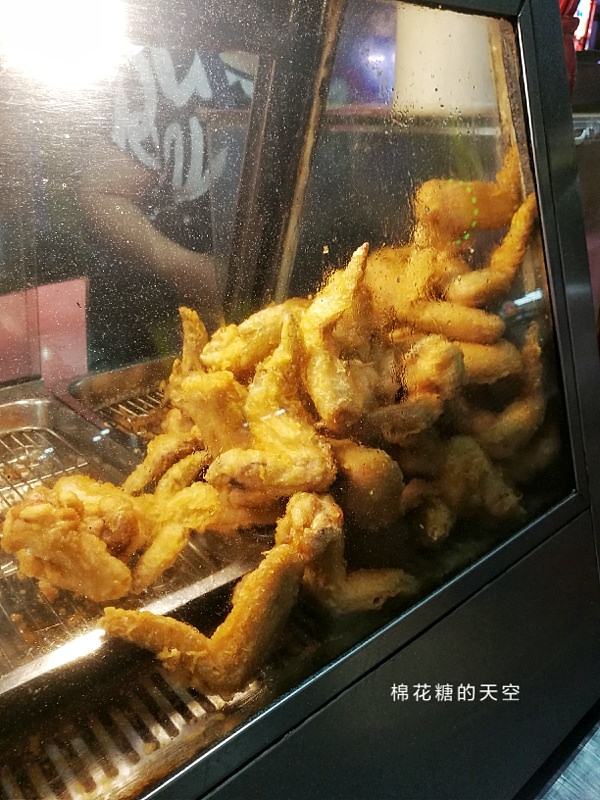 大甲必吃這一攤-豐揚炸料担，雞腿超大隻、雞翅也是必吃