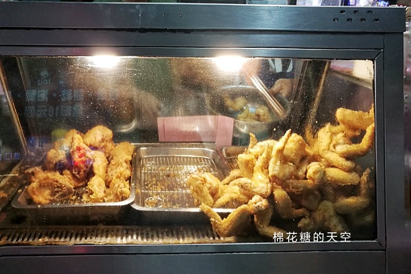 大甲必吃這一攤-豐揚炸料担，雞腿超大隻、雞翅也是必吃