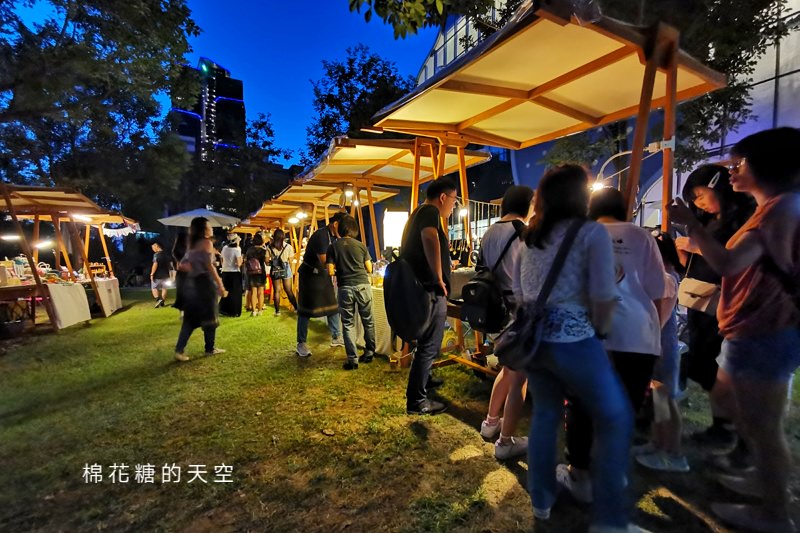 連假限定市集|台中國家歌劇院辦市集～還有露天劇場免費看