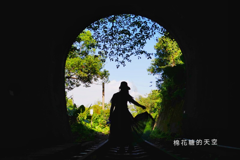 台中后里祕境大公開|八號隧道圳磚橋美得像是宮崎駿卡通場景
