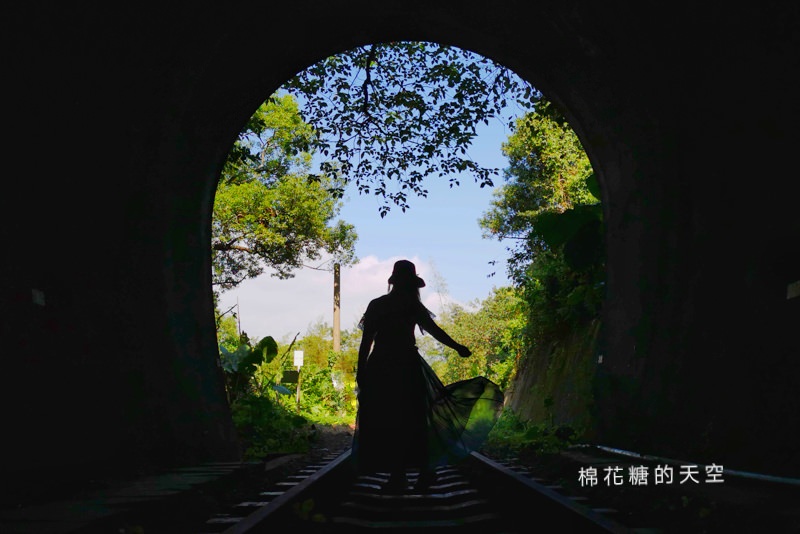 台中后里祕境大公開|八號隧道圳磚橋美得像是宮崎駿卡通場景