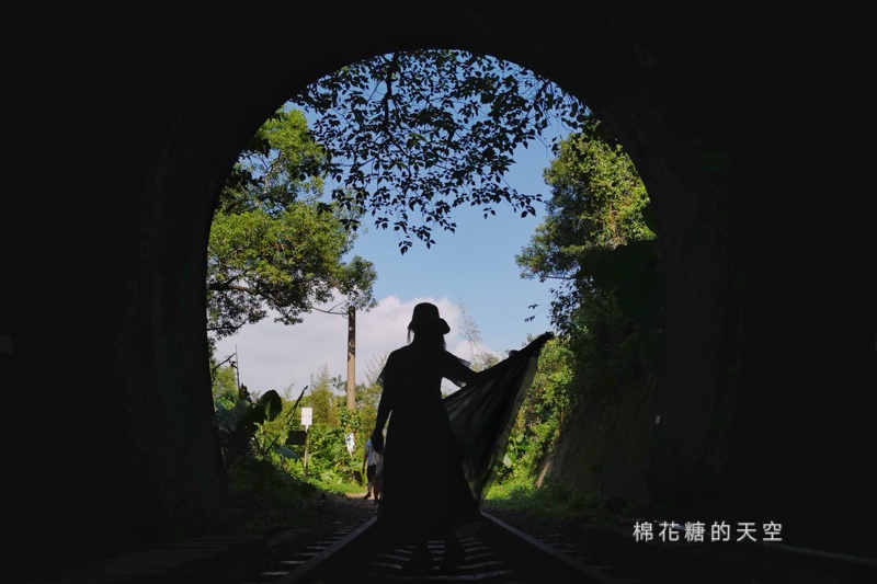 台中后里祕境大公開|八號隧道圳磚橋美得像是宮崎駿卡通場景