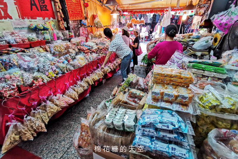 第三市場傳統古早味零食大總匯-謝糖果行連客家麻糬都買的到