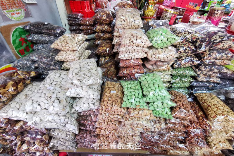 第三市場傳統古早味零食大總匯-謝糖果行連客家麻糬都買的到