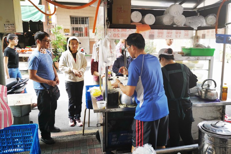 台中東勢必吃美食-一年只營業七個月的羅氏粉粿、清涼半世紀