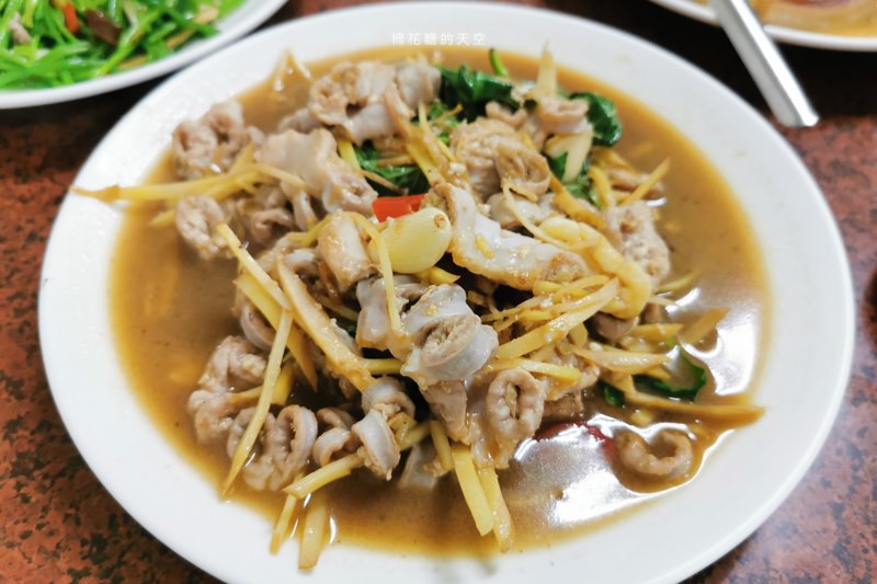 台中東勢必吃美食-清美小吃部不只豆干必吃，超多人都這樣點
