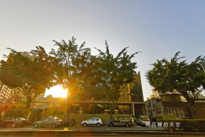 台中燒肉屋馬最新分店明天試營運，已經默默掛上招牌囉！