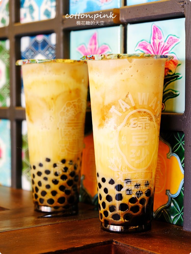 台中綠豆沙老店-清水茶香超特別鹹蛋黃風味流心奶黃奶蓋味道太奇妙～