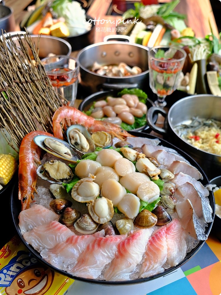 台中沙鹿必吃火鍋-宇良食推出秋冬限定新湯底啦！大推麻油雞佛、蒜香鱻魚超香、超好吃～