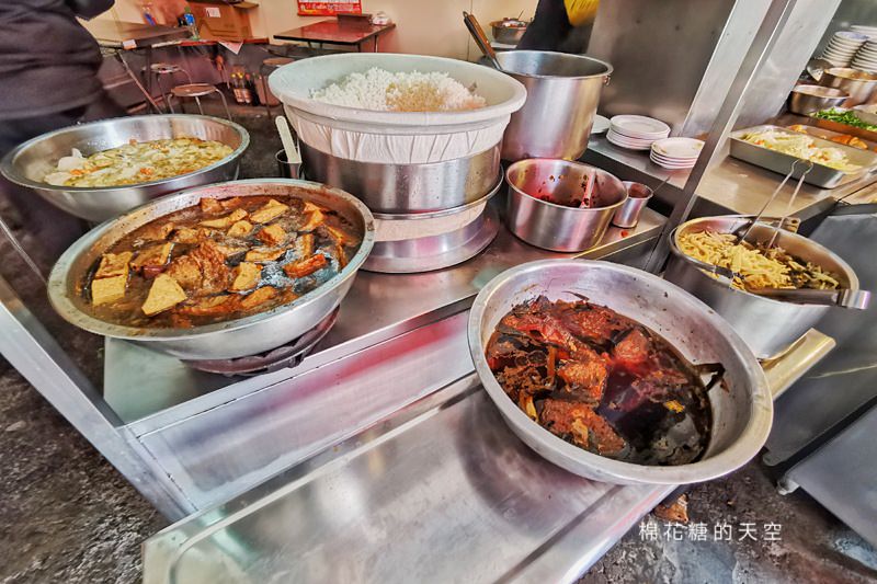 這家李海不一樣！李海魯肉飯老店在這裡，超多菜色可以選～