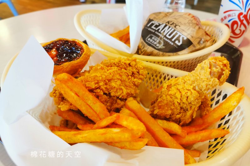 草悟道也有肯德基了!12月底前全省肯德基八塊雞優惠卷看這邊~ 草悟道也有肯德基了!12月底前全省肯德基八塊雞優惠卷看這邊~