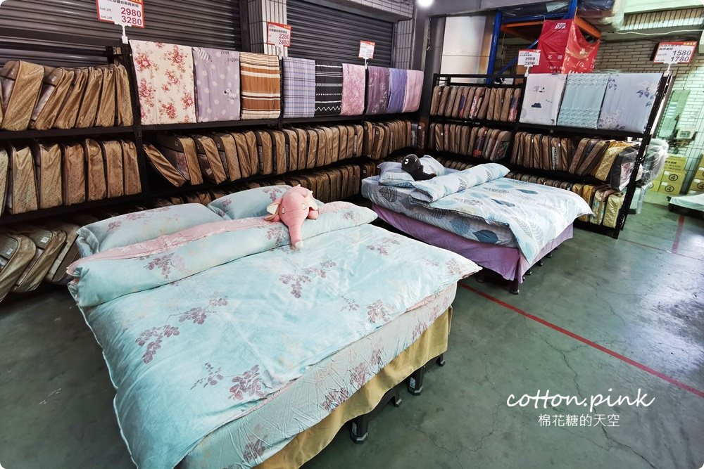 年底特賣就等這一檔！寢具工廠開倉大優惠～羊毛被、床包組～還有多種枕頭買一送一！