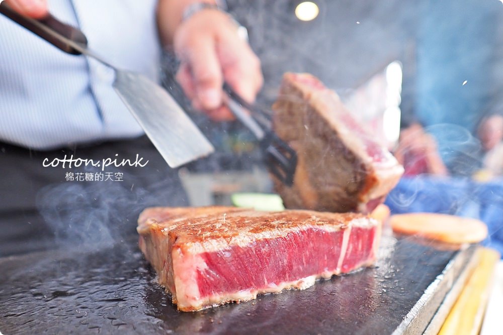 平實花費超豐富吃到飽大享受!台中大里鼎岩牛排高溫石板直接上桌烤牛排! 平實花費超豐富吃到飽大享受!台中大里鼎岩牛排高溫石板直接上桌烤牛排!