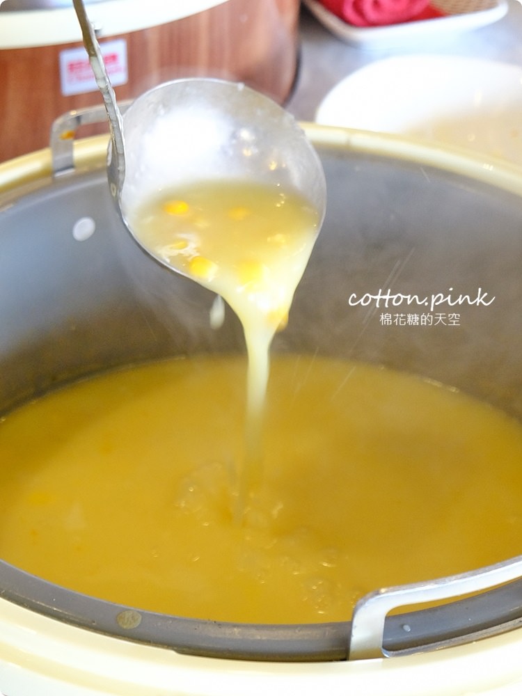 平實花費超豐富吃到飽大享受!台中大里鼎岩牛排高溫石板直接上桌烤牛排! 平實花費超豐富吃到飽大享受!台中大里鼎岩牛排高溫石板直接上桌烤牛排!