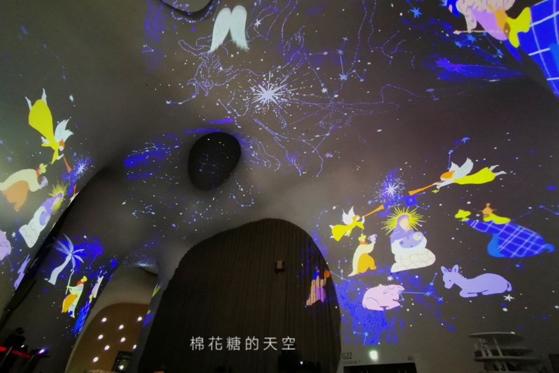 台中國家歌劇院也開始過聖誕啦！夢幻光影秀今年中西合併超有氣氛！