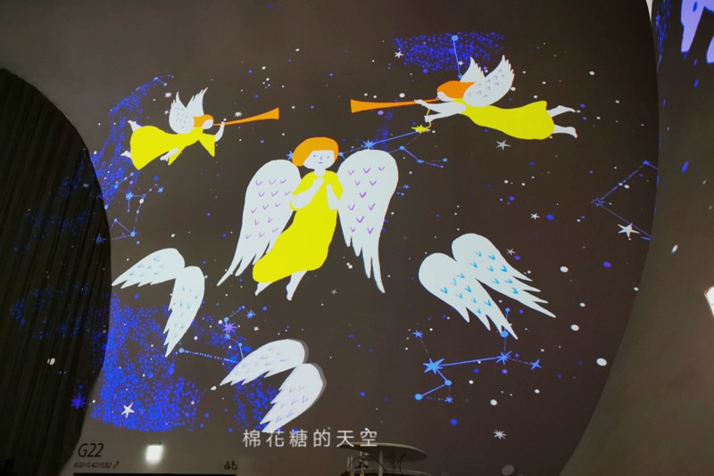 台中國家歌劇院也開始過聖誕啦！夢幻光影秀今年中西合併超有氣氛！