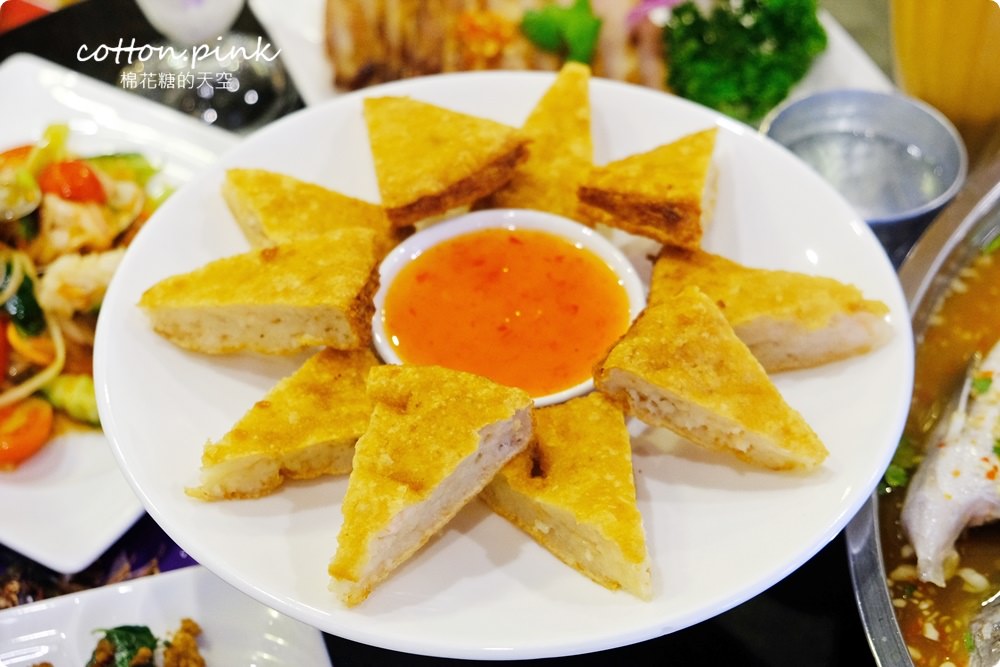 台中年菜外帶今年來點不一樣的！超厚月亮蝦餅、泰式檸檬魚、海鮮湯...泰廣城泰式年菜外帶都是當天現做的喔！