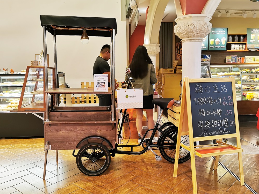 只有7天！台中大遠百首度舉辦甜點美食展～麥吉、舒芙蕾、草莓蛋糕通通來了～