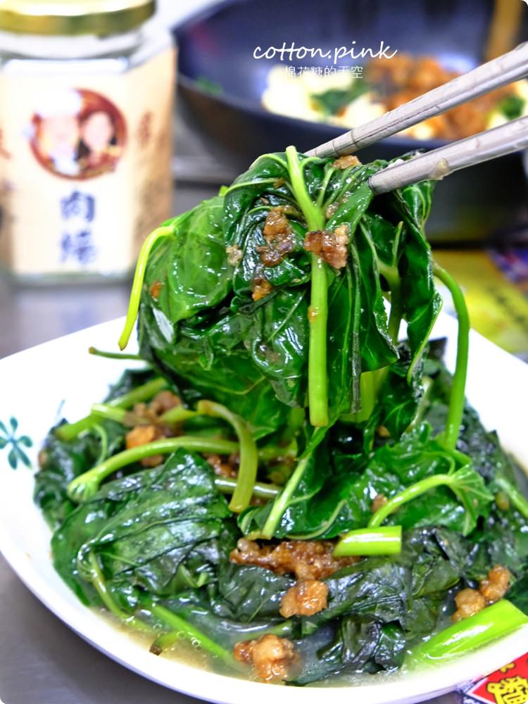 台味海陸全餐這裡吃～還有一麵三吃、菜頭粿四兄弟，傳統好味道就在台中立偉麵食