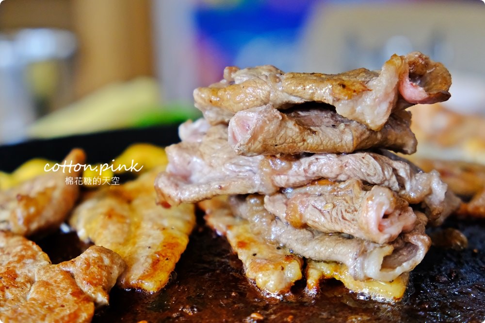 台中吃到飽這家真的吃很飽～肉食夥伴動起來！最新肉鮮生滿滿肉盤不怕你吃，歡迎使用振興券！