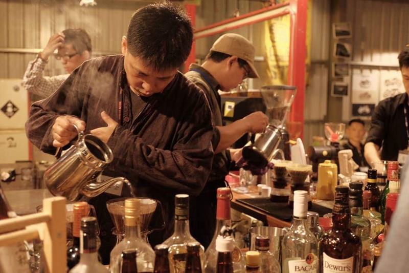 只有一晚！台中知名咖啡師大集合～喝完一輪要付多少錢自己決定！