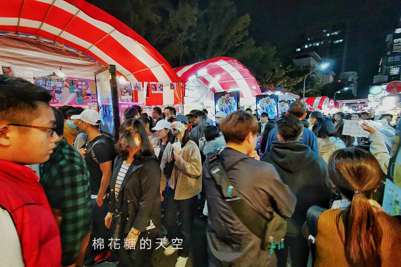 正宗小米甜甜圈快閃一中街～藏在中友對面小巷市集內