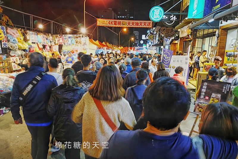正宗小米甜甜圈快閃一中街～藏在中友對面小巷市集內
