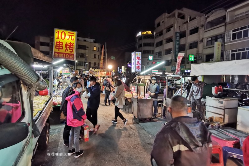 台中地瓜球這家竟然有芋頭口味～一週只有三天！就在豐原～