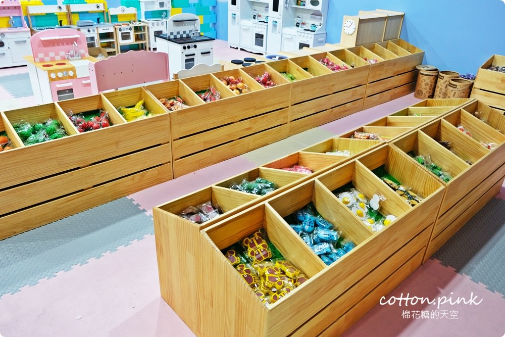 台中最新親子樂園就在大里藝術廣場～七大樂園、四種特區，台中溜小孩最佳去處