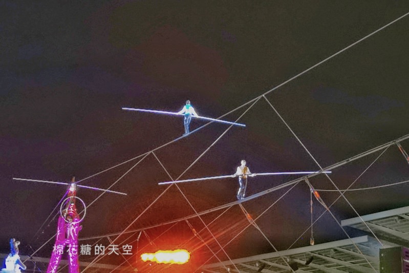 台灣燈會在台中-后里馬場燈區每晚高空特技表演免費入場超好看！