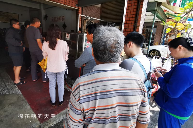 台中霧峰爌肉飯超大份嚇傻我了！女孩兒千萬別點大份……