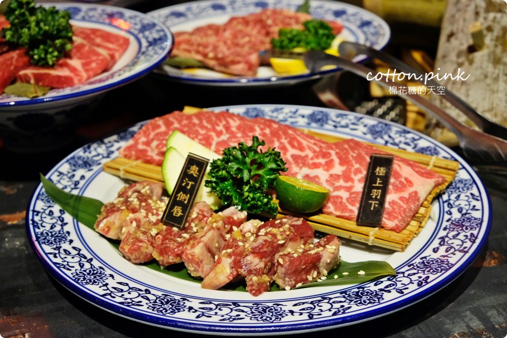 台中燒肉推薦-大推墨妃家乾式熟成牛肉超好吃！開到凌晨一點，令貴妃套餐大吃六種牛肉讓人幸福的像妃子阿！