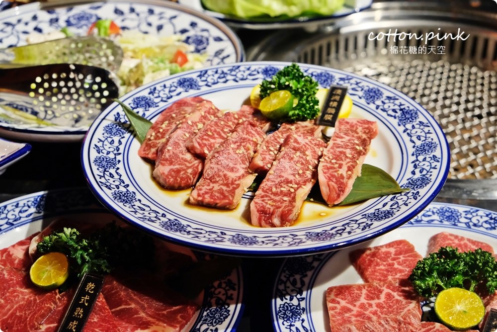台中燒肉推薦-大推墨妃家乾式熟成牛肉超好吃！開到凌晨一點，令貴妃套餐大吃六種牛肉讓人幸福的像妃子阿！