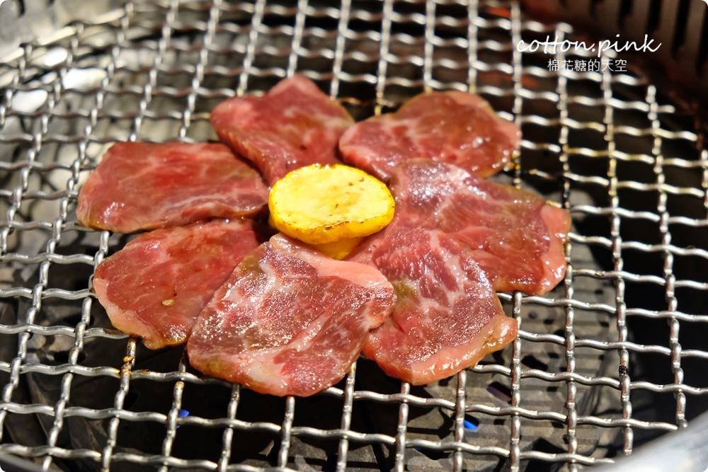 台中燒肉推薦-大推墨妃家乾式熟成牛肉超好吃！開到凌晨一點，令貴妃套餐大吃六種牛肉讓人幸福的像妃子阿！