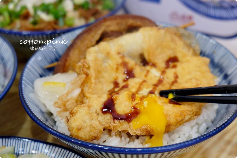 台中爌肉飯新星～朝馬等客運終於有好吃的了！這家金爌不是賣咖啡喔～
