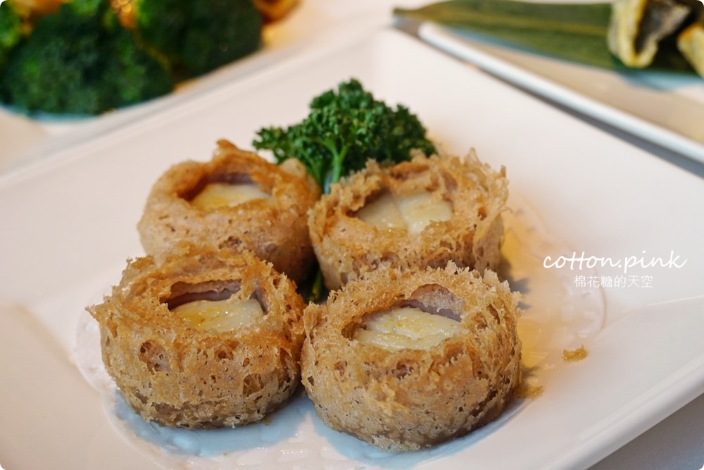 台中美食珍寶海鮮外送啦！首推香辣螃蟹新光三越必吃～最新套餐內用最低一人688元，外帶套餐899元起