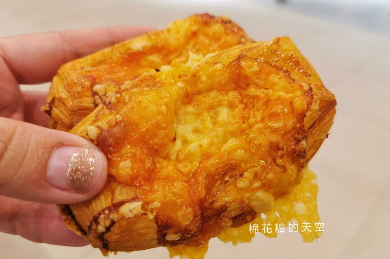 新光排隊小可頌這裡也有！Mini One最新明太子口味好吃喔