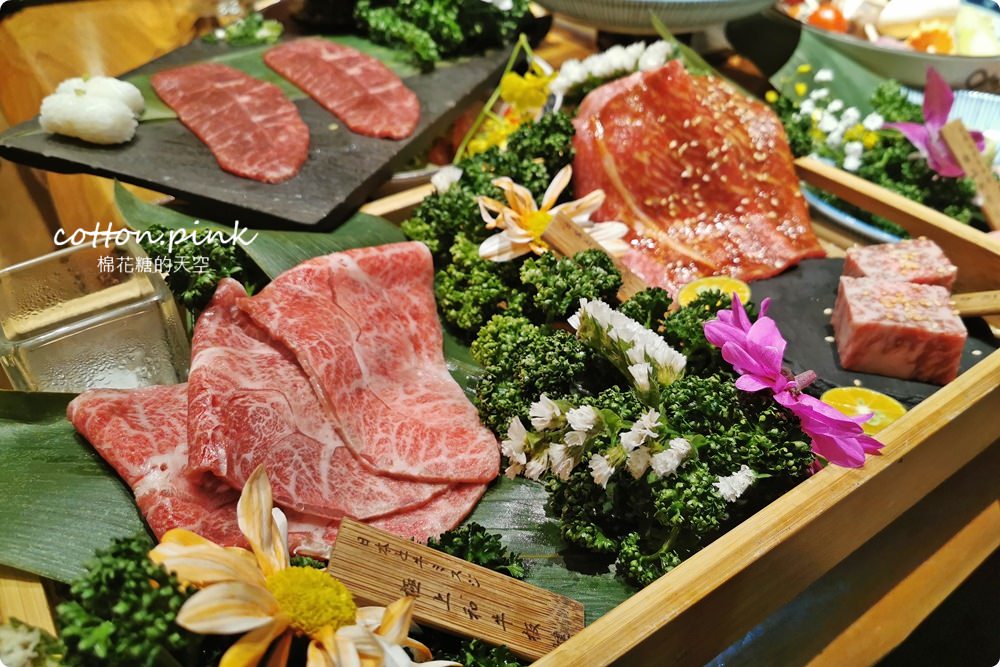 台中燒肉推這家-締藏和牛燒肉整條牛舌全上桌真的太狂啦！