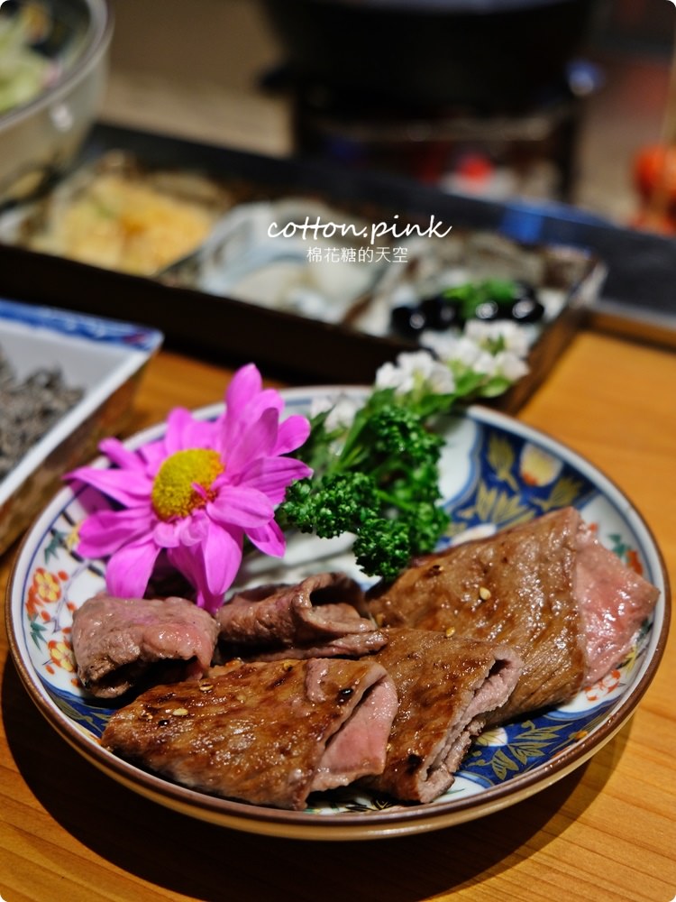 台中燒肉推這家-締藏和牛燒肉整條牛舌全上桌真的太狂啦！