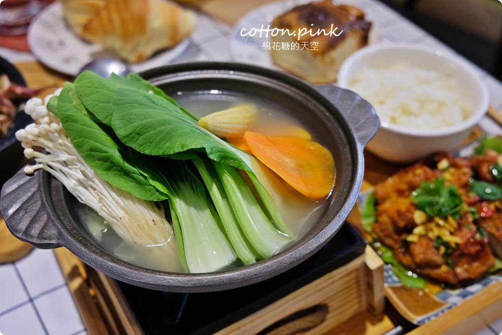 台中寵物友善餐廳推薦～究享cafe套餐附贈小火鍋，大推阿罵教的炸旗魚！