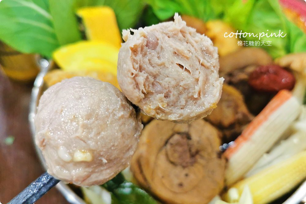 台中小火鍋最低99元～滷肉飯、自助吧吃到飽，沙鹿鍋淘洶湧加十元就能自製微笑滷肉飯