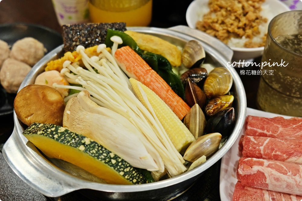 台中小火鍋最低99元～滷肉飯、自助吧吃到飽，沙鹿鍋淘洶湧加十元就能自製微笑滷肉飯