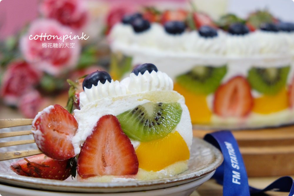 2020台中母親節蛋糕推這家！濃濃芋頭蛋糕加紅豆～無敵好吃媽媽最愛！馥漫麵包限時預定中