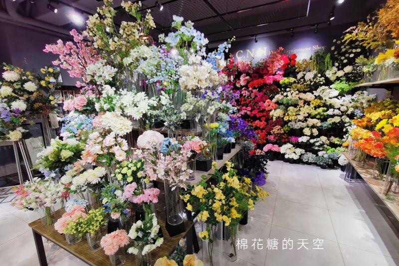 台中廣三SOGO後方超美花店！建南行人造花比真花還要美～