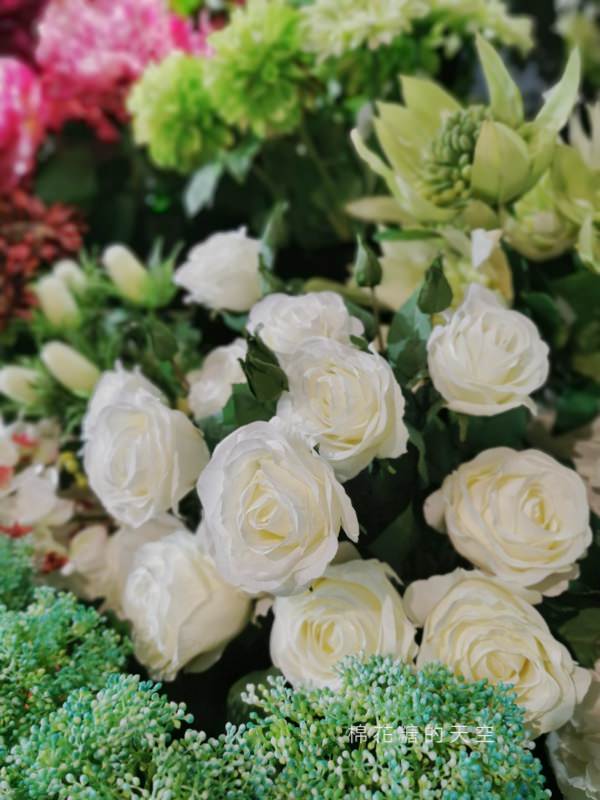 台中廣三SOGO後方超美花店！建南行人造花比真花還要美～