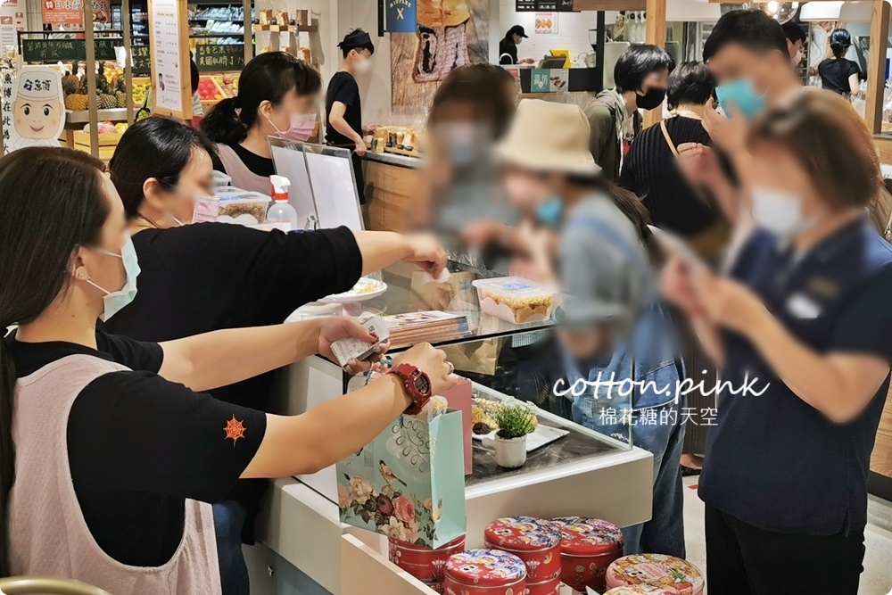 台中伴手禮推薦|童話風鐵盒餅乾送禮最夢幻-愛威餅乾新光三越也有分店啦