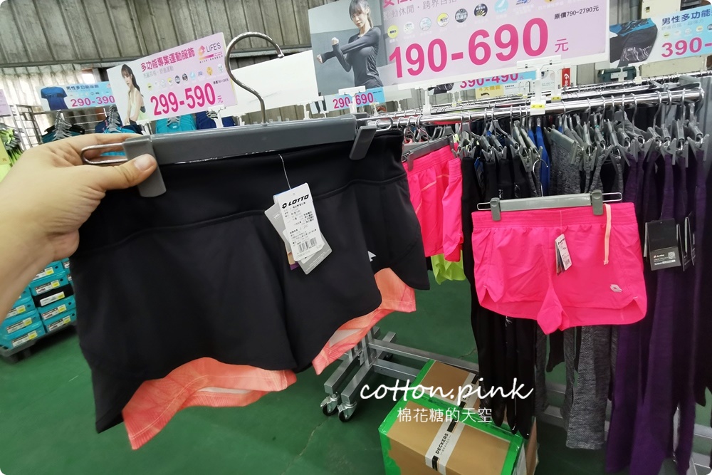 台中年度童鞋、戶外休閒鞋開倉特賣！多款涼鞋、休閒鞋加一元多一件～瘋狂優惠買起來！