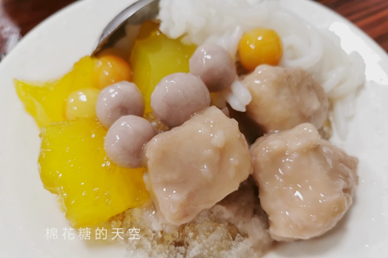 台中大里冰店推這家！福圓仔芋頭、芋圓還有自製米苔目～每日限量
