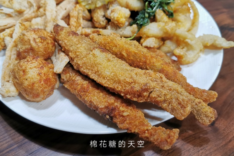 龍哥雞排鹹酥雞-永興街總店宵夜大推必點這一味！文內有完整菜單