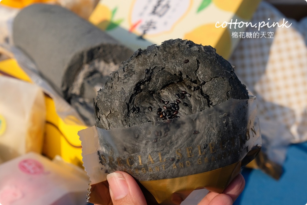 台中沙鹿伴手禮推薦|最新法式檸檬蛋糕寶盒美味不輸滿滿芒果！黑白太陽餅、五色檸檬蛋糕都要帶回家～